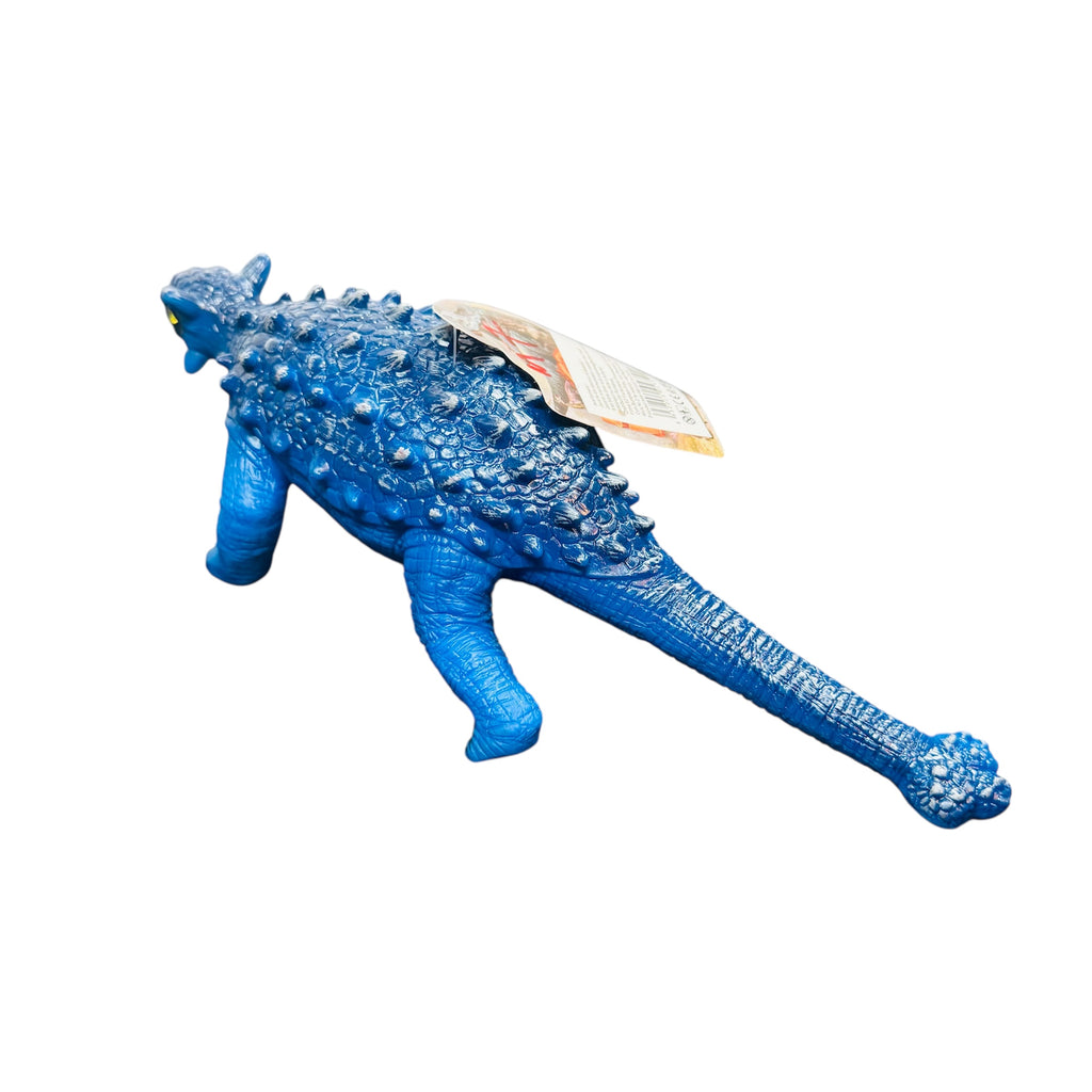 Dinozaur Ankylosaurus Baby