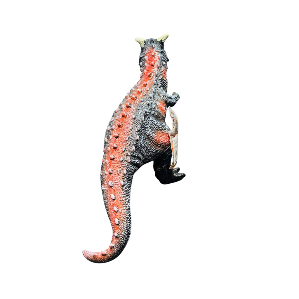 Dinozaur Carnotaurus Baby